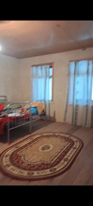 saray heyet ev type 1: Tovuzun Qovlar qəs Mədinə şadlıq evinin arxa küçəsində mərkəzə yaxın — 10