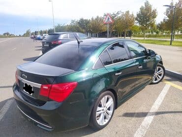 автомобиль фольксваген поло: Chevrolet Cruze sedan – yaşıl metalik rəng, sport üslublu kuzov paketi — 2