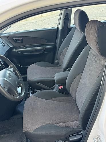 ravon r4 lizing: Hyundai Tucson: 2 l | 2008 il Krossover — 6