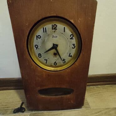 bakıda hava saatlıq: Divar saatları, Mexaniki, Mayatnik — 4