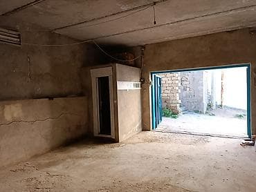 arendaya qaraj: Kirayə qaraj — 10