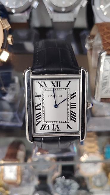Cartier Tank Solo tərzində kvadrat korpuslu klassik saat - Korpus — 1