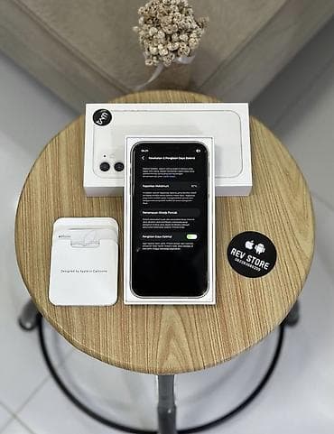 ipad magic keyboard: IPhone 11, 128 GB, Ağ, Zəmanət, Simsiz şarj, Face ID — 4