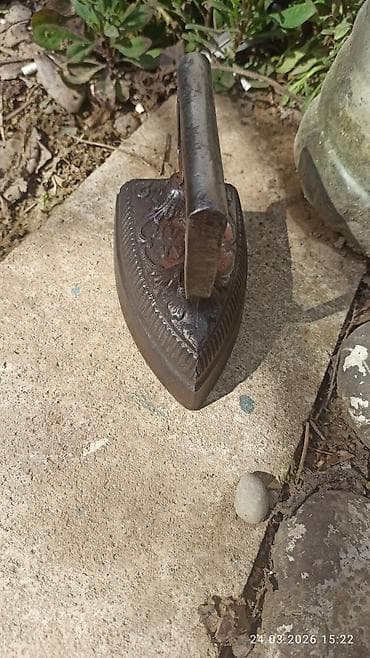 qedimi pullar: Antik tökmə dəmir ütü – “Урал Касли” yazılı - Material: tam — 4