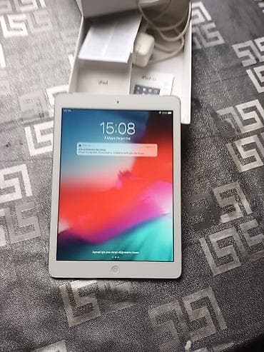 Apple iPad Air planşet - Model: iPad Air (1-ci nəsil) - Rəng