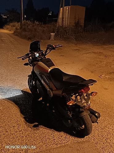 disk 14: Mopet– Rider - Şəhər içi rahat və səssiz sürüş üçün kompakta yaxın — 2