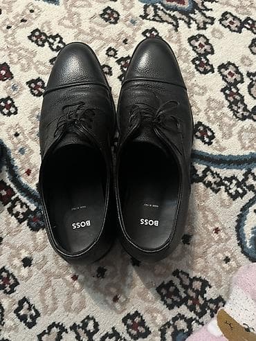 Туфли: BOSS orginal kişi ayaqqabısı Baha alınıb az istifade olunub. Real — 1