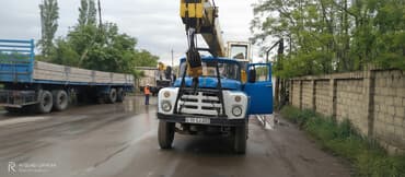 f30 led fara: Kranlı yük maşını – ZIL şassi üzərində quraşdırılmış sarı oxlu — 1