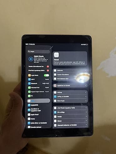 Apple iPad: Apple iPad (Space Gray) planşet Xüsusiyyətlər: - 9.7" Retina ekran - — 7