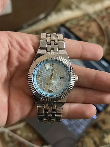 aksesuarlar: Kvars qol saatı – gümüşü metal korpus və paslanmayan poladdan qolbaq — 1
