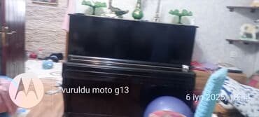 пианино ronisch цена: Upright piano – klassik qara korpus, 88 klaviş (ağ-qara), 2 pedal — 2