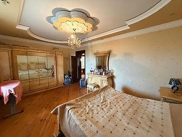 qarayevde satilan evler: 4 otaqlı, 250 kv. m, Yeni təmirli — 10