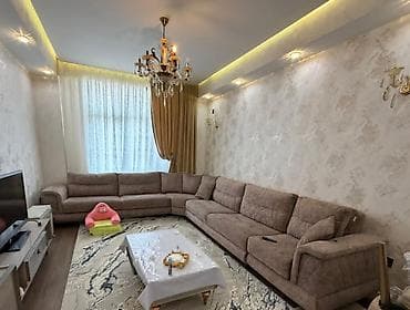 divan madera: Divan açılır, bazalı, 3.5x3.5 olcusu. Çox az işlənib. Satılır 1000₼ — 1