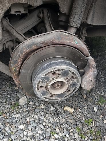 06 sekileri: Ön, Universal auto W 202, 1997 il, İşlənmiş — 3