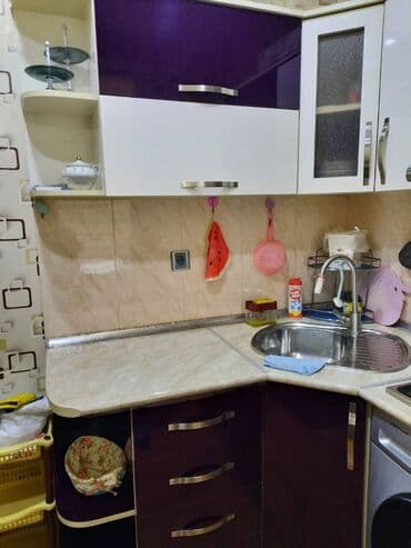 bine atciliqda kiraye ev: Mənzil kirayə verilir. 3 otaq 73 kv 5.1 mərt. Memar Əcəmi metrosunun — 10