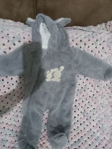Kombinezon, Uniseks, 6 - 9 ay lalafo.az -da Kombinezon, Uniseks, 6 - 9 ay
