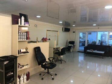 mağaza üçün avadanlıqlarla təchiz olunmuş obyekt: Yasamal rayonu İnşaatçılar metrosunun yaxınlığında yerləşən 5 — 2