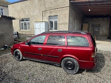 Opel: Opel Astra Caravan (Universal), qırmızı gövdə yalnız kredetlə — 9