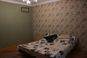 evler bineqedide: Sabunçu rayonu Sabunçu körpüsünə yaxın 3 mertebeli ümumi sahəsi 230 — 7