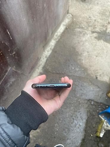 airpods pro qiyməti: IPhone 11 Pro, 256 GB, Yaşıl, Face ID — 5