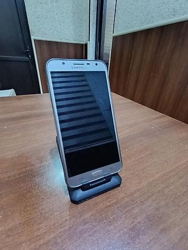 honor 8x satilir: Samsung J700, İki sim kartlı — 3