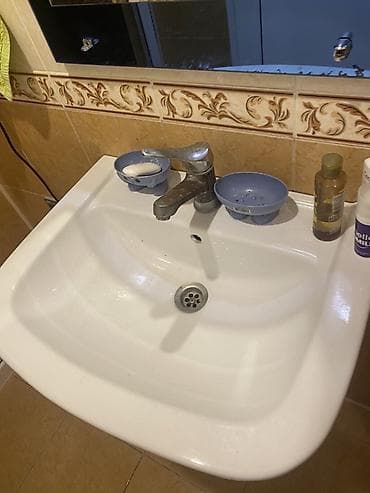 moyka tulpan: İşlənmiş Çanaq, Keramika, Ünvandan götürmə — 3