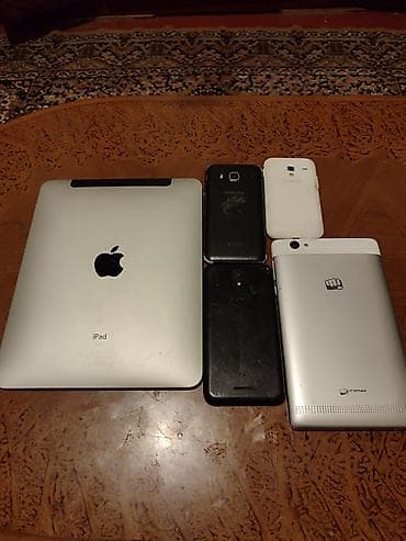 frez: Planşet və telefonlardı.Hamısı birlikdə 15 manat. Ehtiyac olmadığına — 2