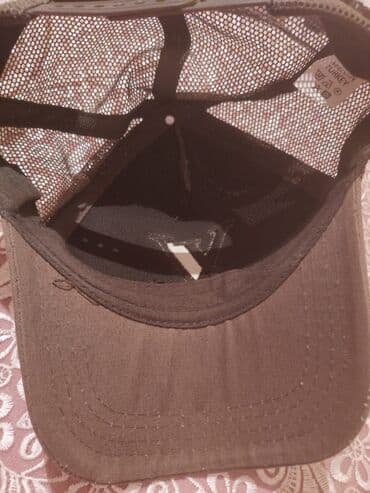 kişilər ucun dəri papaqlar və kepkalar: Kepka, Louis Vuitton, M/57 — 4