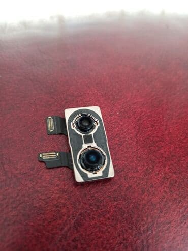 iphone 3 kamera: IPhone Xs Max modeli ucun arxa goruntu kamerasi,fokusun birinde cuzi — 3