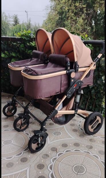 Manejlər: Əkizlər üçün araba — 1