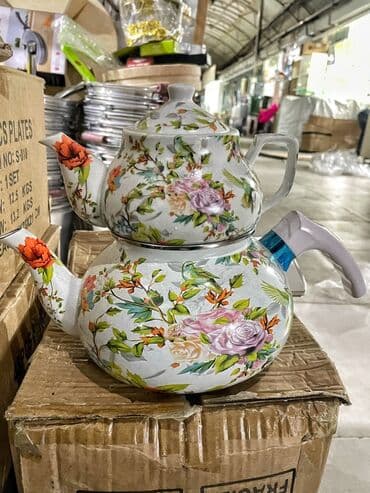 Otaq bitkiləri: Yeni, rəng - Ağ, Çaydan, 3-dən çox l — 3