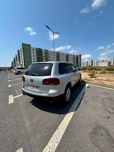 ravon 2: Volkswagen Touareg: 3.2 l | 2003 il Ofrouder/SUV — 3