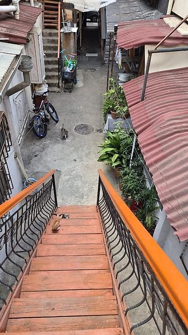 1 otaql: Seherin Merkezinde Şahmat Mektebinin arxasinda 1 otag menzil kiraye — 7