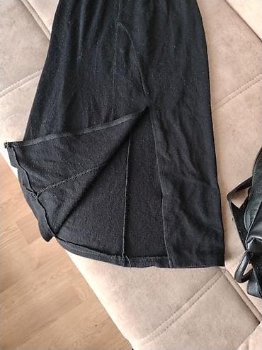 qadın geyimlər: Qara ətək - Model: Düz kəsim, arxa hissədə yarıq - Uzunluq: Dizə — 2