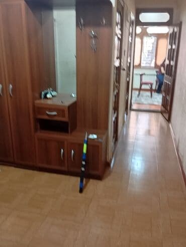 kirayə mkr: Nəsimi rayonu 4 mikrayonda Metro Əcəmi metrosu Avtobus dayanacaq — 12