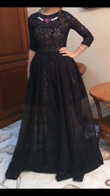 Пиджаки: Charmingdan alınıb 130manata 50manata satılır 38ölçü — 1