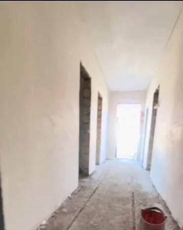 Балконы: Savalanda yola yaxın kupcalı 5 otaxlı isti pol var işıq suyu qazı var — 1