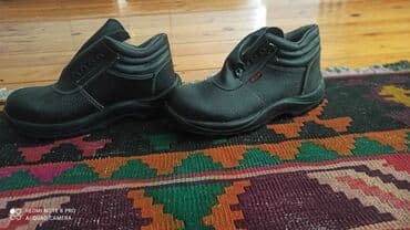 qış botları: Bu ayaqqabı kişiler üçündür aldı möhkəm rezinlerden tikilib sürüşmeye — 4