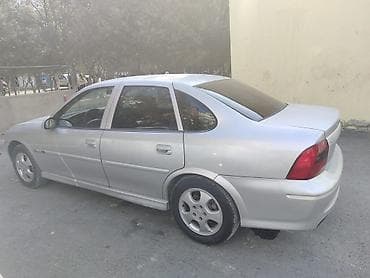 opel vectra b: Opel Vectra: 1.6 l | 1998 il 53464 km Sedan — 7