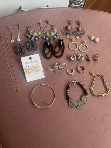 HAMSI BIRLIKDE 10 azn! Qadın bəzək əşyaları seti – qarışıq
