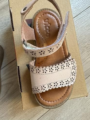 Vicco dəri sandalet. 24 ölçü. Yeni kimidir. İçliyi ortopedik üstü dəri — 3