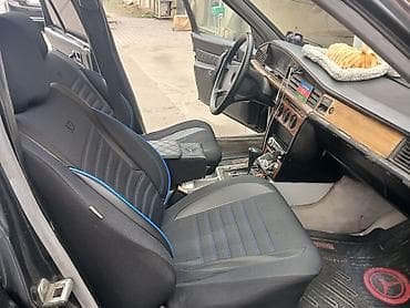 mercedes 208 d: Əvvala Salam Maşın ideal vəziyyətdədi. Otur sür maşındı. Bütün — 10