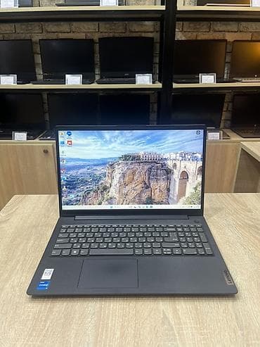 İşlənmiş Lenovo IdeaPad, 15.6 ", Intel Core i5, 256 GB, Ödənişli çatdırılma