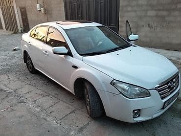 bmw e 39: FAW Besturn B50: 1.6 l | Sedan — 4