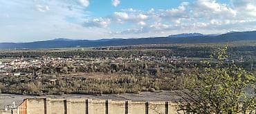 20 yanvar kiraye ev: Tikinti, Mülkiyyətçi — 6