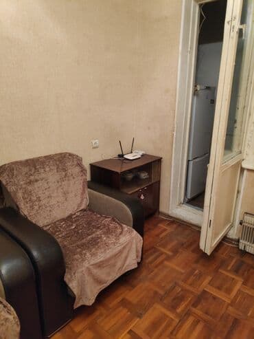 6 cı mikrorayon sumqayıt: Kirayə verilən 1 otaqlı mənzil. Xətai rayonu Gəncə prospekti (Vunq-Tau — 5