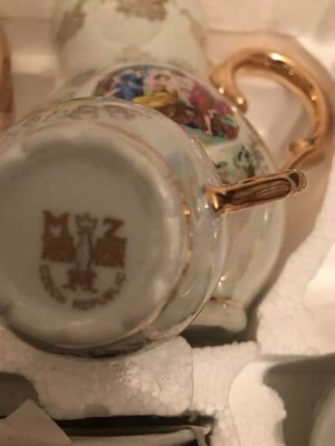 6 струнная укулеле: Qəhvə dəsti, 6 nəfərlik, Çexiya — 2