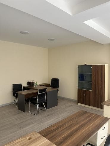 mebel materialı: Ofis 125 kv daxilində 4 otaq 1 mətbəx 1 tualetden ibarətdir — 2
