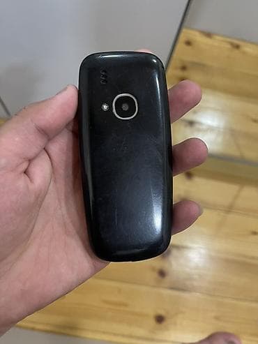 ikinci el telefon iphone: Nokia rəng - Qara, Düyməli — 2