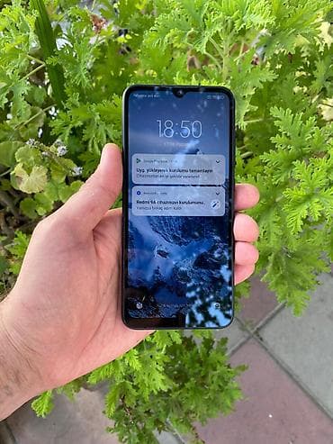 Redmi 9A / ikinci əl Ram 2 Yaddaş 32 2 sim / 1 yaddaş kartı ------